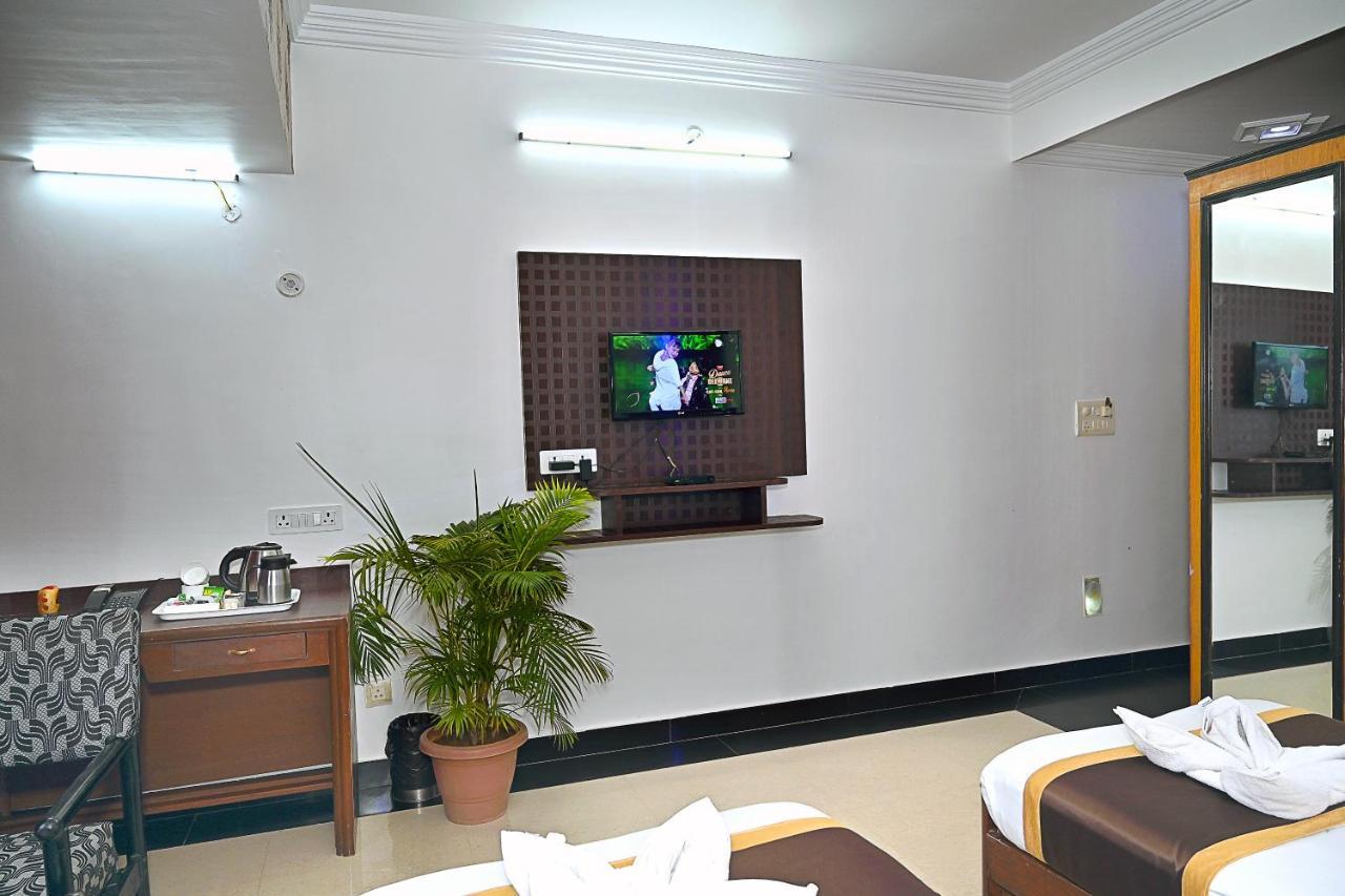 Hotel Rajhans International Bhagalpur Ngoại thất bức ảnh