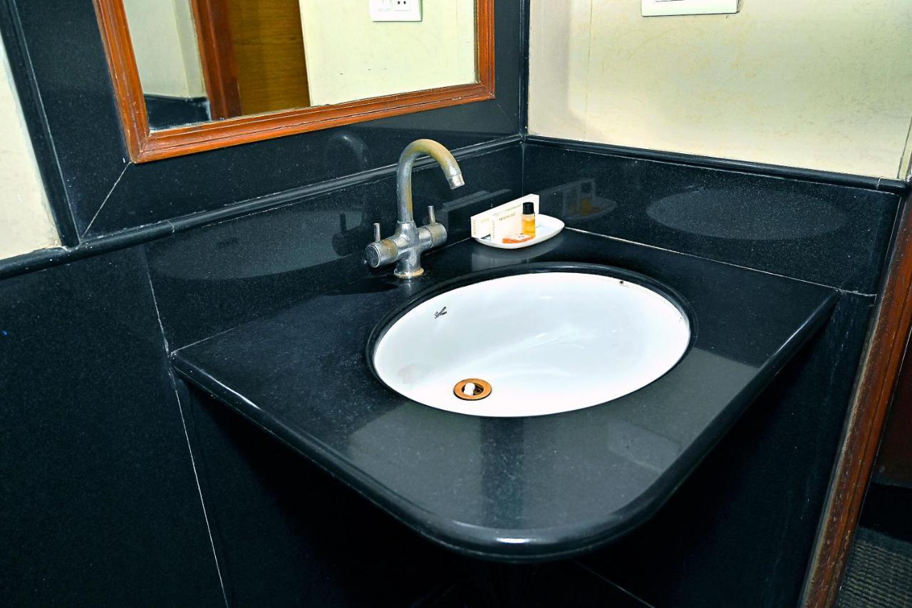 Hotel Rajhans International Bhagalpur Ngoại thất bức ảnh