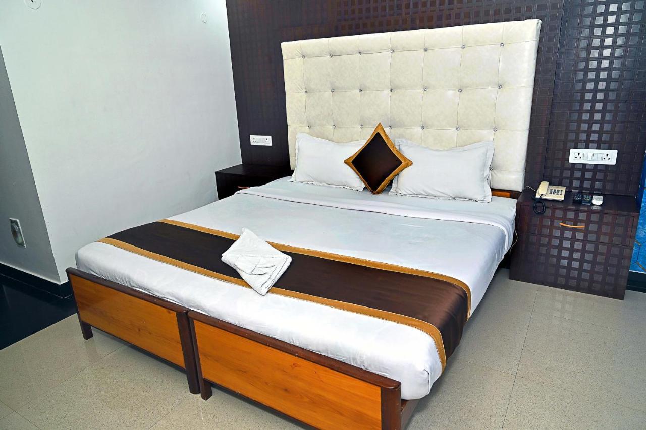 Hotel Rajhans International Bhagalpur Ngoại thất bức ảnh