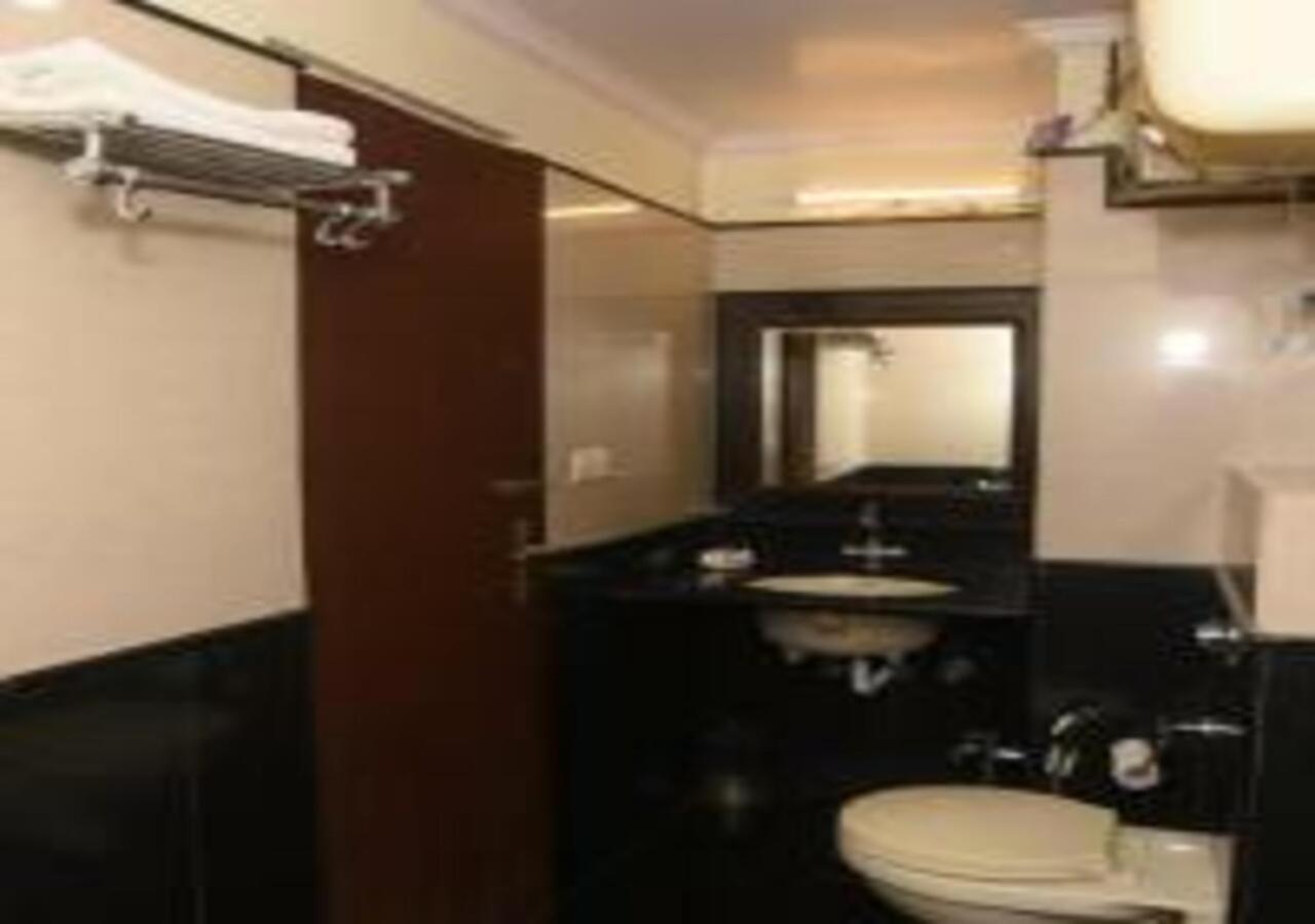Hotel Rajhans International Bhagalpur Ngoại thất bức ảnh